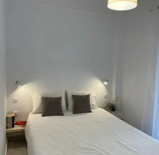 Anastasios\' Artwork Apartment